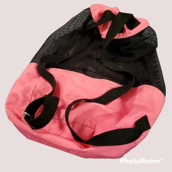 PINK NATION VICTORIA'S SECRET MESH DUFFLE BAG - Picture 2 of 8